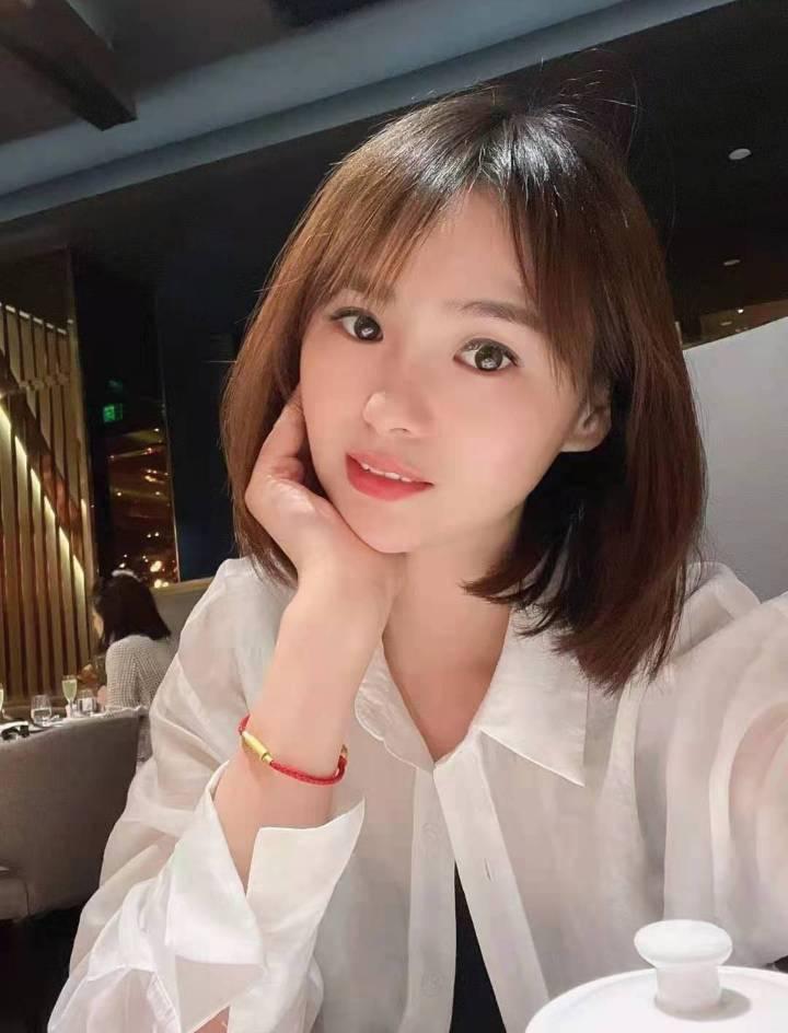 龙华区活泼主动的小姐姐